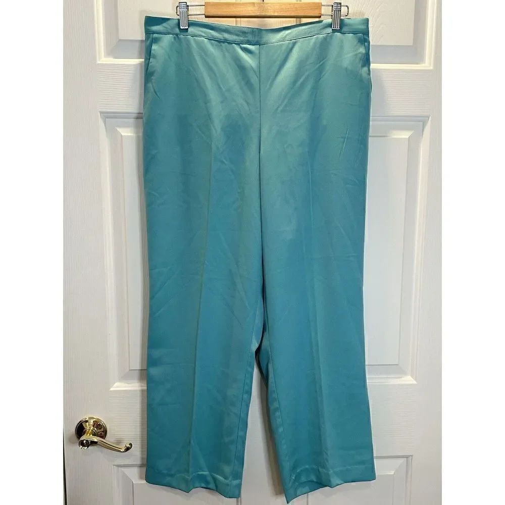 Alfred Dunner Women's Elastic Waist Aqua Blue Women's Size 16